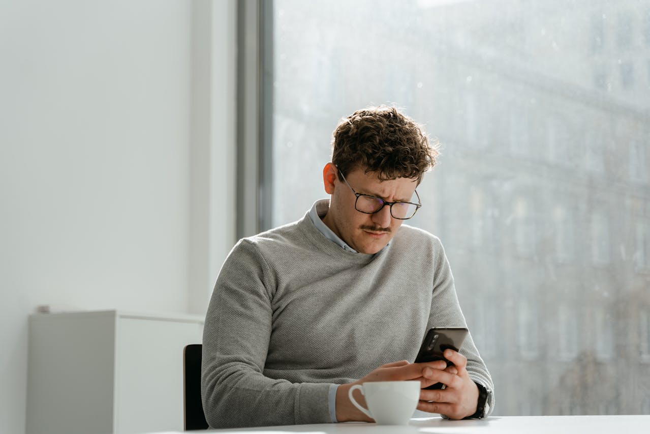 Een gemiste oproep van +31 70 207 12 26