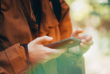 Wie belt mij met het telefoonnummer +31 10 318 04 90